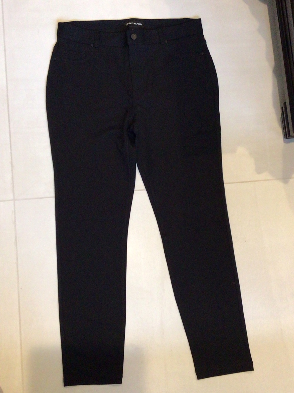 DKNY Women's Black Skinny Jeans